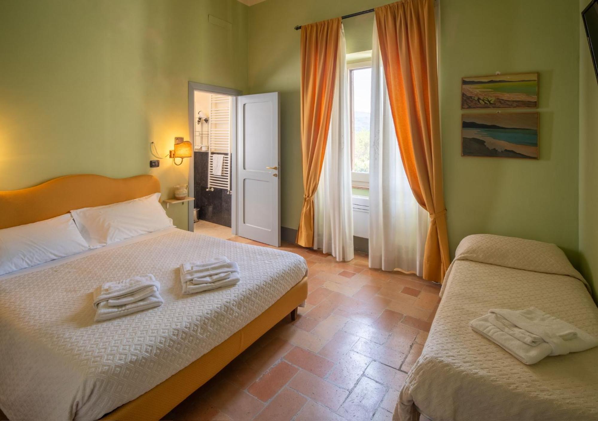 B&B Porta Perugina Беванья Экстерьер фото